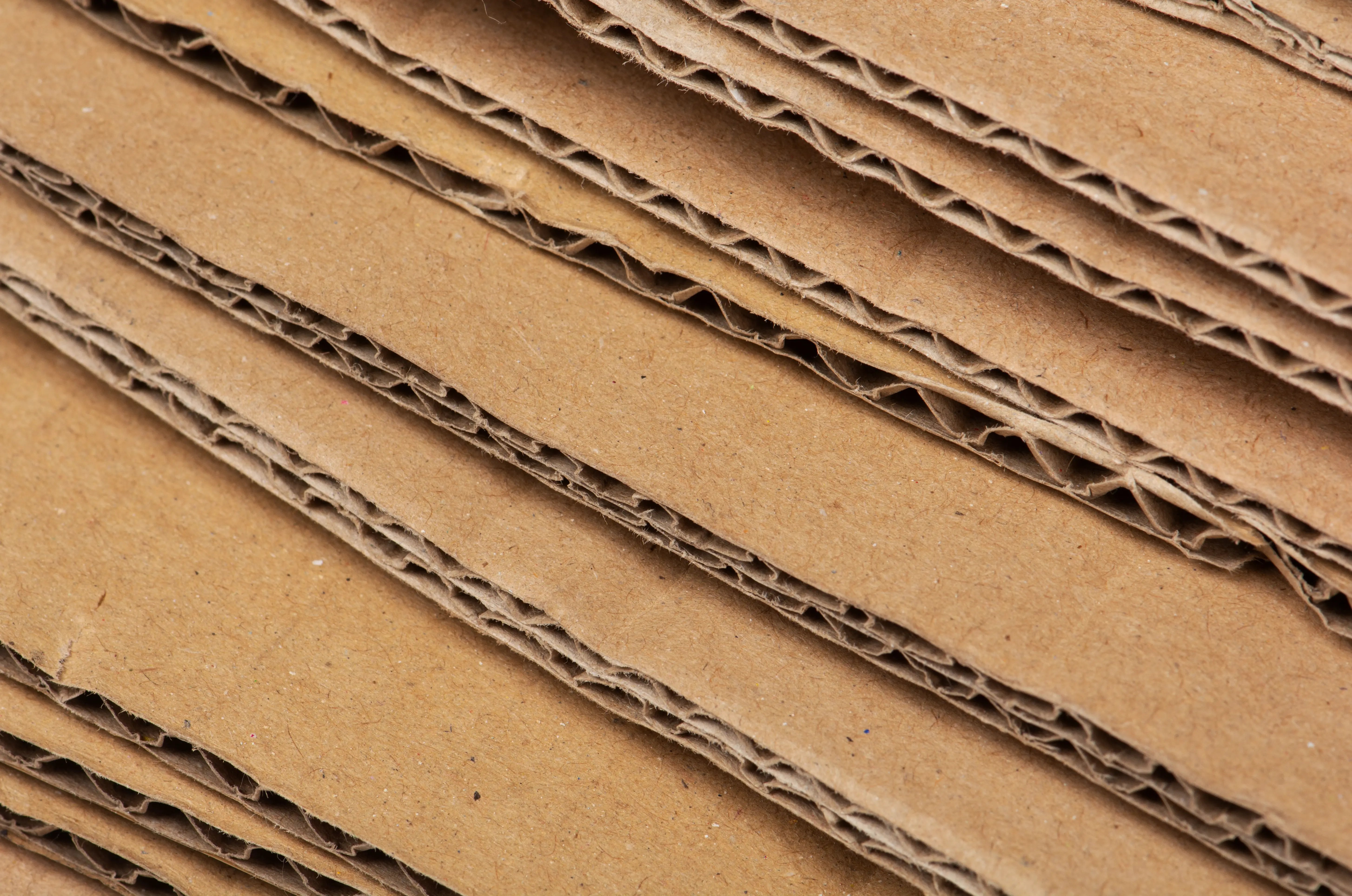 layers-of-brown-corrugated-cardboard-packaging-mat-2026-01-07-02-17-11-utc